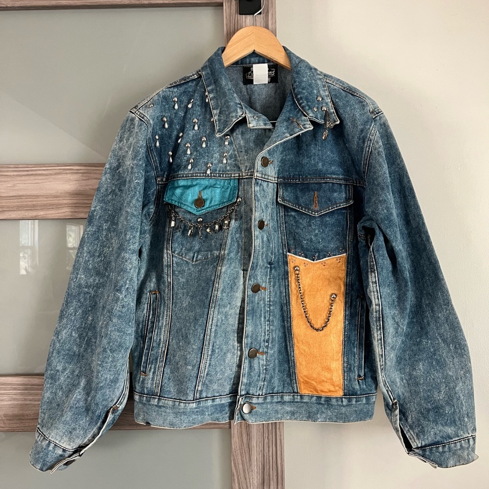 Vintage 80s Custom Embellished Denim Jacket - Picture 4 of 7